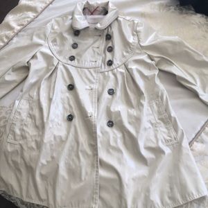 Burberry coat beige color